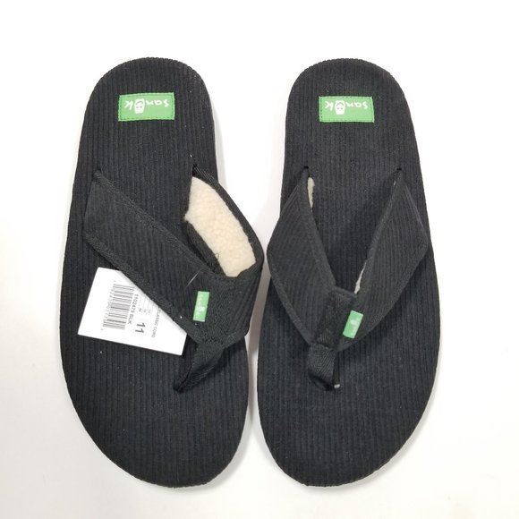 sanuk fuzzy flip flops